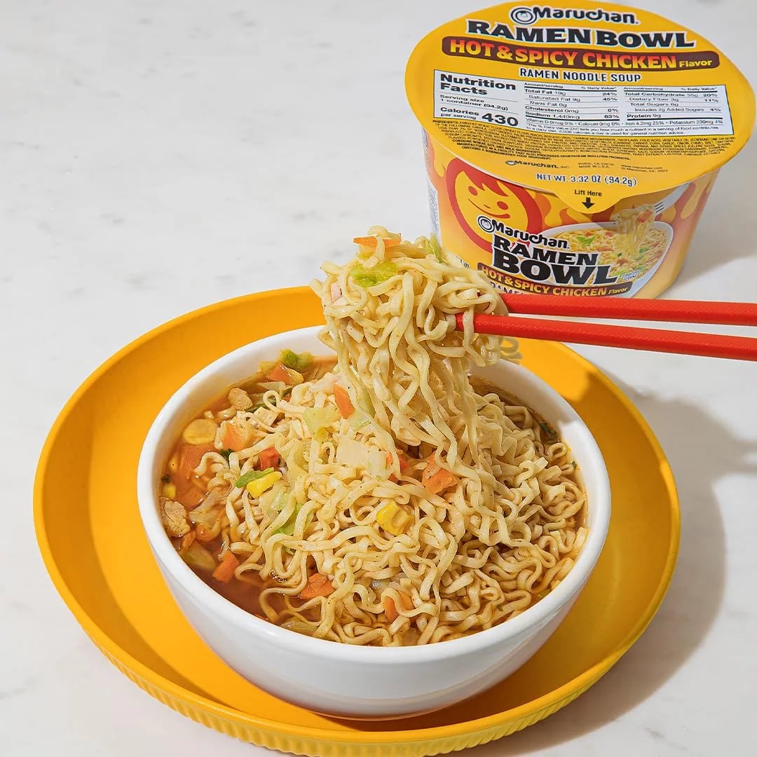 Maruchan Ramen Bowl Hot & Spicy Chicken Flavor packaging